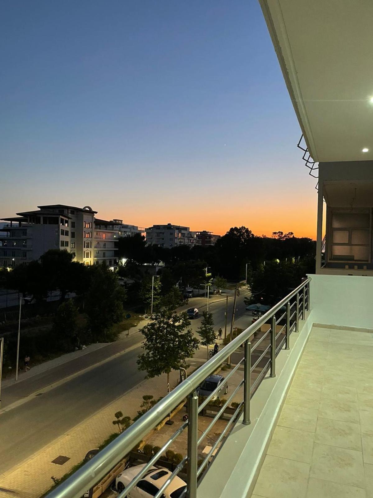 Sea & Sun Apartment Vlorë Εξωτερικό φωτογραφία